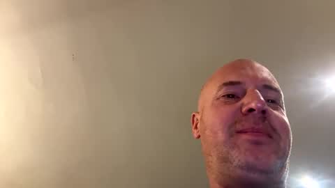 Snapshot of stoodley22 chatting on December 15, 6:04 pm Stoodley22 online show from December 15, 6:04 pm