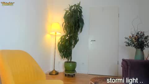 Stormi online show from September 18, 8:13 pm