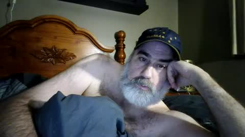 Straightbear4you online show from September 19, 8:29 am