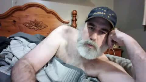 Straightbear4you online show from November 8, 11:02 am