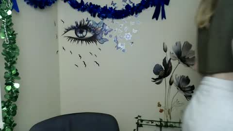 Amalia online show from February 25, 3:53 pm