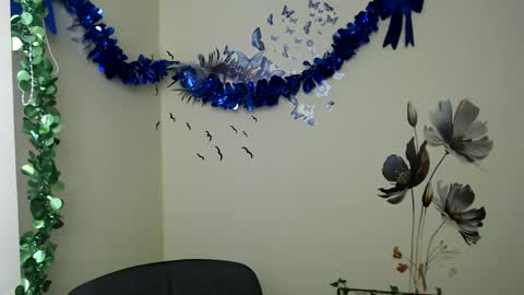 Amalia online show from February 15, 1:16 pm