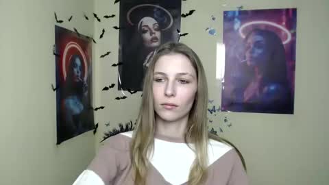 Amalia online show from March 10, 4:03 pm