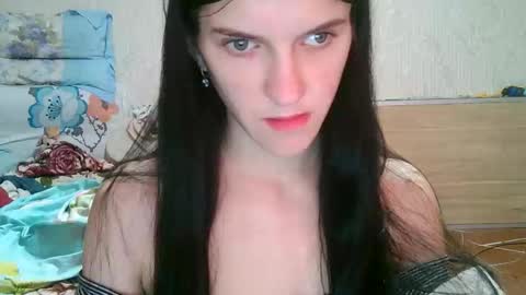 Strawberry Storm online show from April 23, 12:02 pm