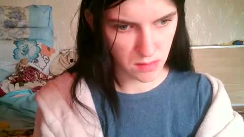 Strawberry Storm online show from April 23, 12:51 pm