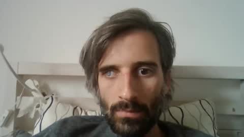 stroke1 online show from February 3, 9:46 am