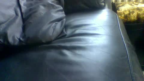 stud_1975 online show from December 27, 10:01 am