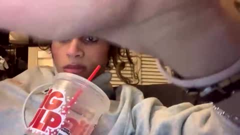 stxllaxcx online show from November 29, 5:15 am