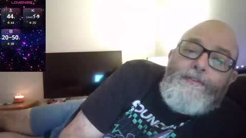 Stylesback online show from November 6, 7:44 am