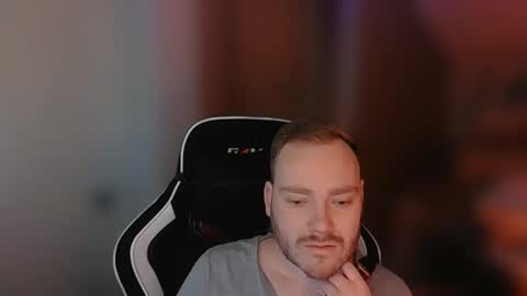 sub_austr online show from January 17, 11:13 pm