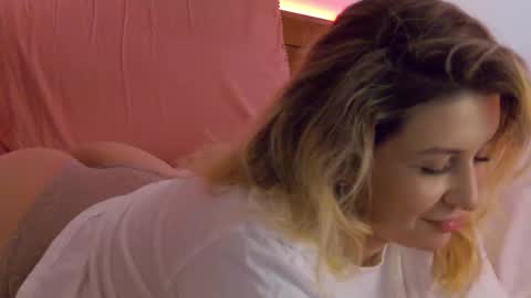 Carla online show from October 15, 11:00 am