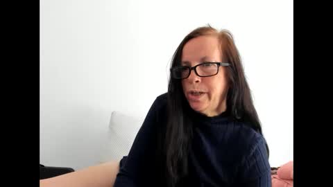 Submissie Peach Goddess online show from May 7, 2:13 pm