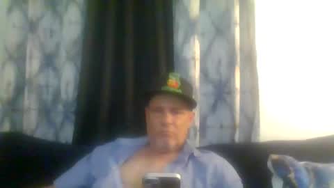 SUCKITU812 online show from February 11, 2:48 am