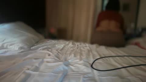 SaraSabeen online show from February 23, 5:53 am