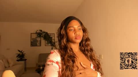 Lady online show from December 4, 7:13 pm