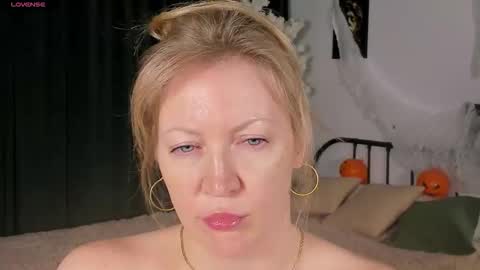 sugamomy online show from October 30, 12:55 am