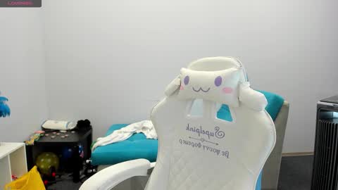 Ariana online show from November 18, 2:03 am