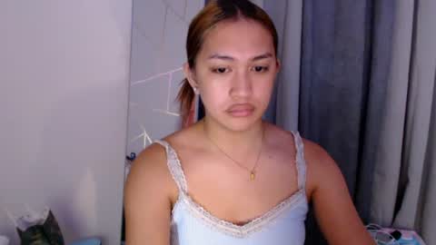 Snapshot of sugar_chloe17 chatting on February 22, 7:58 pm sugar_chloe17 online show from February 22, 7:58 pm