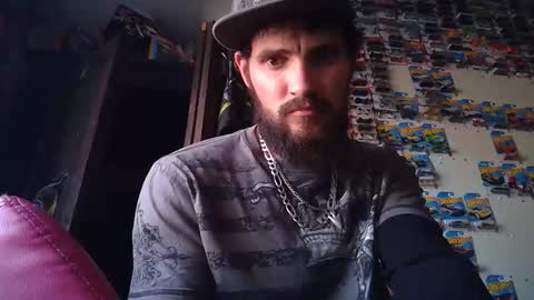 Sugarbush696 online show from December 1, 5:11 pm