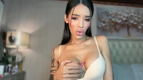 Jess online show from January 7, 8:25 pm