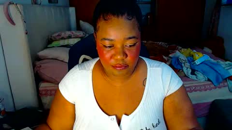 Cami   Back in 2 hours online show from November 29, 6:43 am