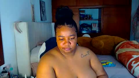 Cami   Back in 2 hours online show from April 5, 5:15 am