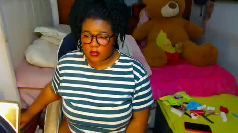 Cami   Back in 2 hours online show from December 14, 4:56 am