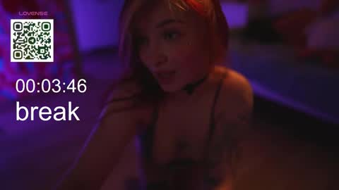 Lika ginger  Jessy blond   online show from November 1, 3:18 am