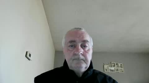 me online show from February 26, 12:19 pm