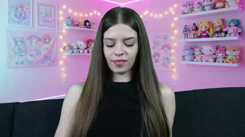 sukie_spooky online show from April 25, 3:42 pm