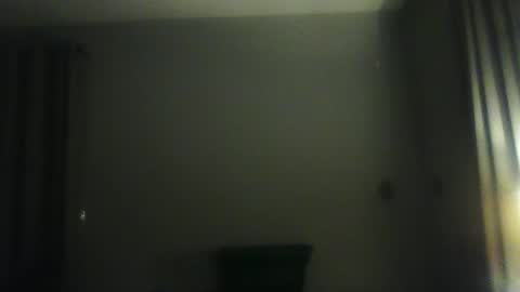 sullyp1987 online show from April 6, 5:52 am