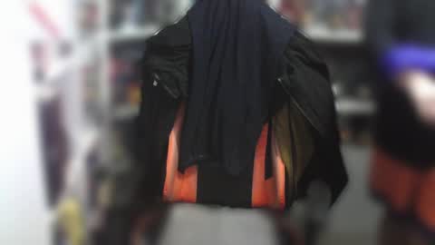 Sumisolatex online show from December 28, 6:08 pm