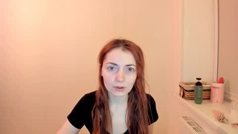 Summer Preston online show from February 15, 5:22 pm