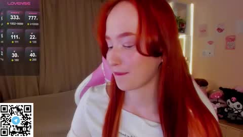 sunflare_ online show from February 7, 5:38 pm