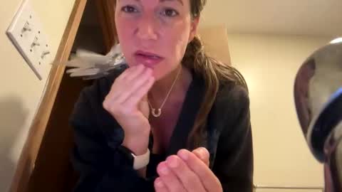Snapshot of sunnbabe92485 chatting on October 13, 12:29 pm sunnbabe92485 online show from October 13, 12:29 pm