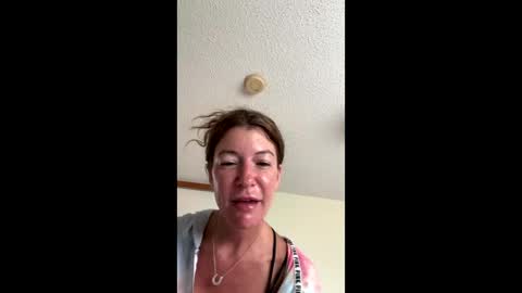 Snapshot of sunnbabe92485 chatting on September 17, 12:41 pm sunnbabe92485 online show from September 17, 12:41 pm