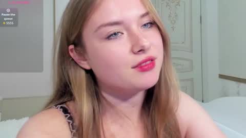 Vanessa online show from November 29, 1:08 pm