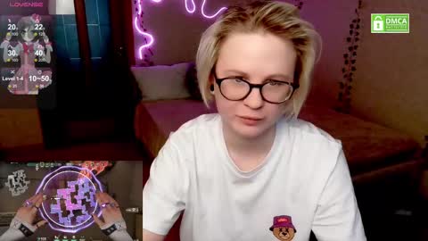 sunny mood online show from February 9, 7:26 am