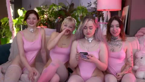 Fia  -  TG -  Mia -  Alice -  online show from March 21, 3:45 am