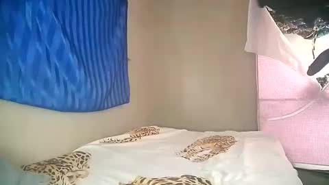 Sunnyblack2 online show from March 11, 10:40 am