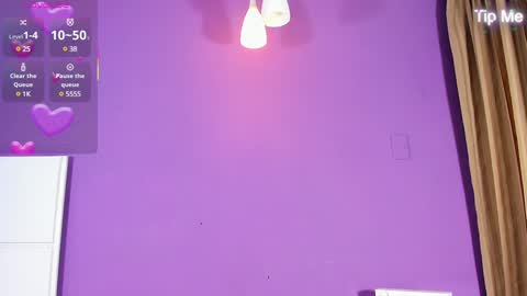 Snapshot of sunnypage chatting on February 9, 12:28 am      online show from February 9, 12:28 am