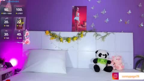 Snapshot of sunnypage chatting on October 28, 11:22 am      online show from October 28, 11:22 am