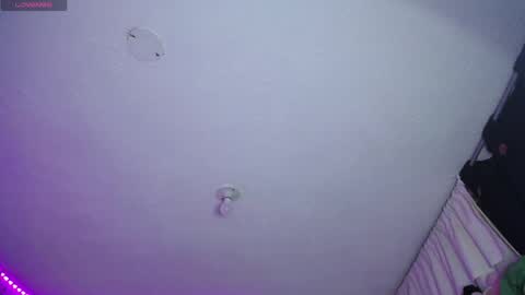 Snapshot of sunset_pienk chatting on October 10, 5:35 am Sunset online show from October 10, 5:35 am