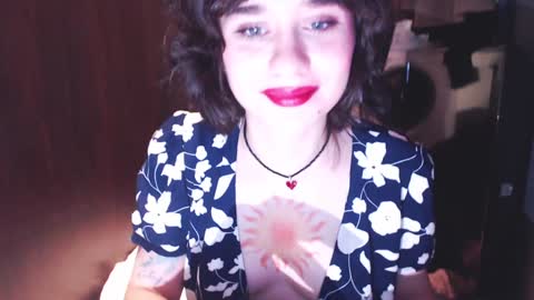 Hella online show from December 3, 10:23 am