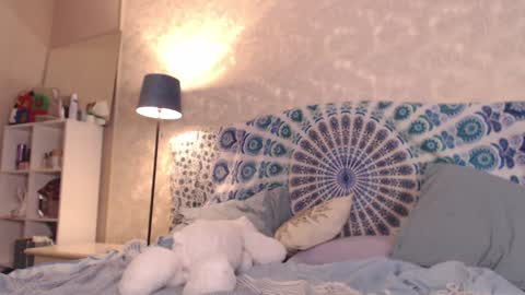 Hella online show from February 7, 4:35 pm