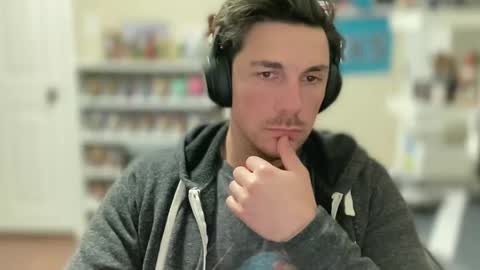 superboogs69 online show from December 7, 8:38 am