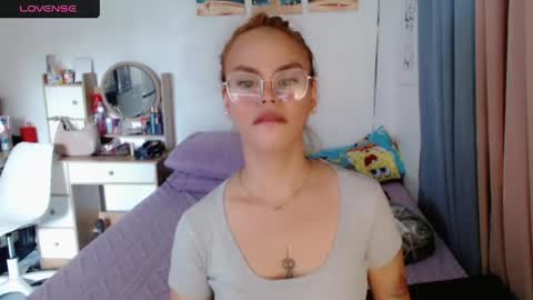 Im val online show from June 8, 1:28 am