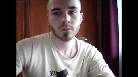 Snapshot of supermanqsky chatting on December 16, 6:43 am SupermanQSky online show from December 16, 6:43 am