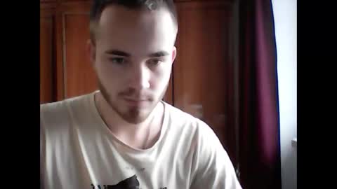 Snapshot of supermanqsky chatting on December 13, 7:15 am SupermanQSky online show from December 13, 7:15 am