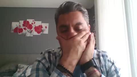 Snapshot of supernovarise chatting on February 27, 7:15 pm supernovarise online show from February 27, 7:15 pm